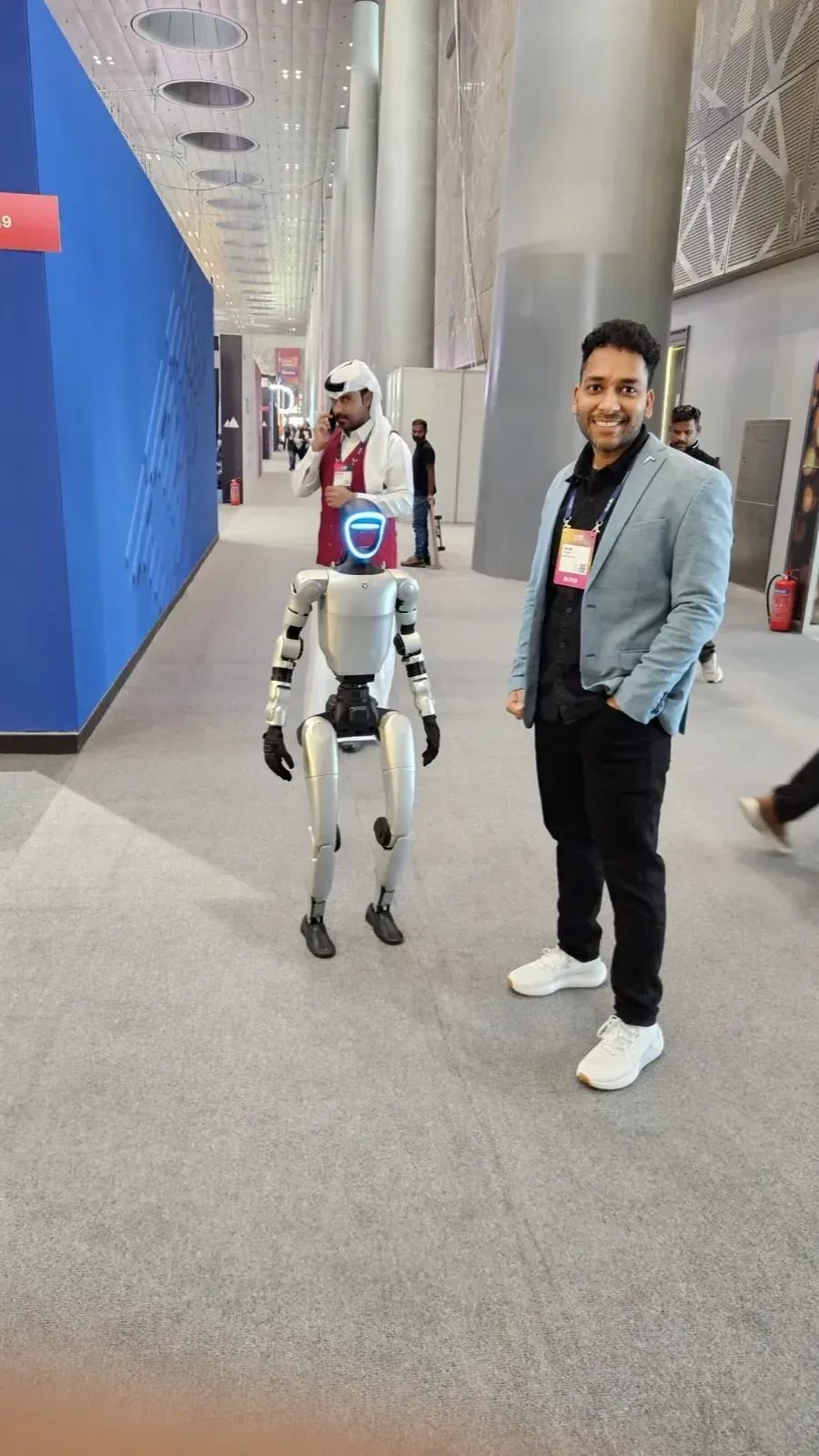A Unitree robot dog made friends with the crowd
